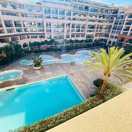 Cocon & Piscine A 2 Minutes Des Plages De דירה
